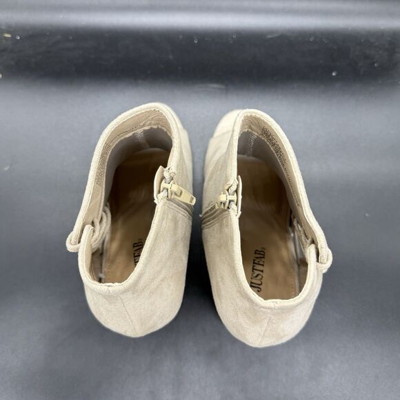 Just Fab Womens size 9.5 Tifany Booties Beige Suede 4" heel - Picture 5 of 7